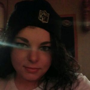 Meet your Posher, Alyassa